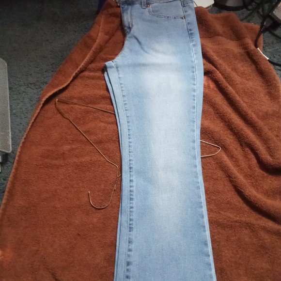 Jean  bundle - Picture 4 of 13